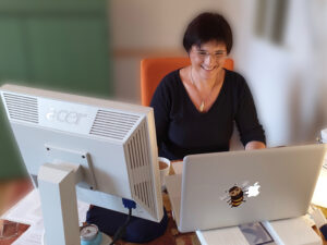 Ilona Munique, Referentin bei einem Online-Seminar des WEGA-Teams